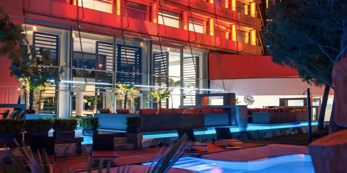 HotelPuertaAmerica